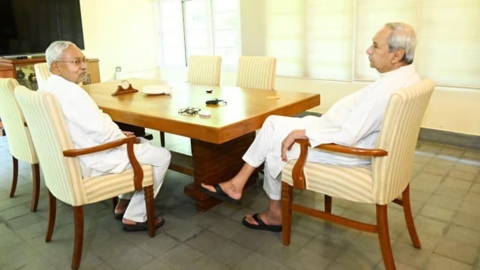 ओडिशा के CM नवीन पटनायक ने PM नरेंद्र मोदी से मिलते ही बोले-देश में तीसरे मोर्चे की संभावना ही नहीं 1