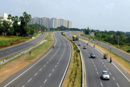 बिहार की ये 56 बड़ी सड़कें होंगी चौड़ी, जाम से लोगों को मुक्ति दिलाने को हटाया जाएगा अतिक्रमण 16