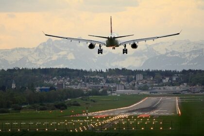 Patna Airport पर अब 600 km दूर से ही पायलट को दिखेगा रनवे का रास्ता, लगा ये नया सिस्टम 20