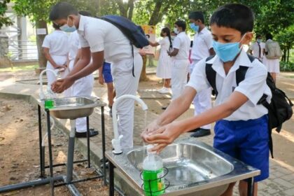 कोरोना संक्रमण से बचाव के लिए छात्रों का बनेगा हेल्थ कार्ड, CBSE और ICSE ने स्कूलों को भेजे निर्देश 14