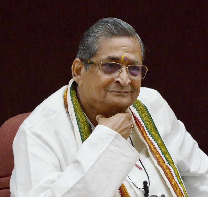 पैदा हों भारत में नंदन नीलेकणि जैसे दर्जनों दानवीर, राज्यसभा के पूर्व सांसद RK सिन्हा ने व्यक्त किए विचार 1