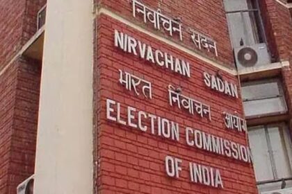 विधानसभा चुनाव को लेकर ECI का बड़ा फैसला, बिहार के 20 IAS को बनाया आब्जर्वर, जानें कौन राज्य ? 4