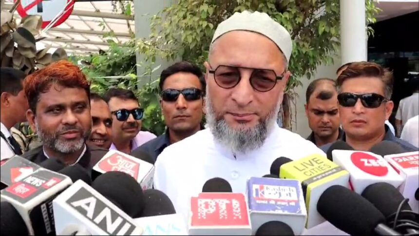 असदुद्दीन ओवैसी पटना आकर अमित शाह को दिया करारा जवाब, बोले-मुसलमान के नाम पर सबका आरक्षण खत्म करने की साजिश 1