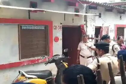 भागलपुर में 4 हत्या-खुदकुशी मामले में नया मोड़, सुसाइड नोट और पुलिस की थ्योरी दोनों अलग प्रेमी के लिए महिला कॉन्स्टेबल ने बच्चों-सास को मार डाला 7