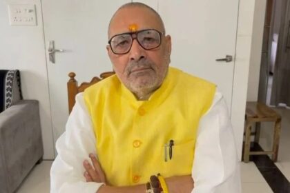 Giriraj Singh