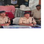 टोल की अवैध वसूली करने वाले 5 एंट्री माफिया गिरफ्तार तलाशी के दौरान 1800 नकद और 2 मोटरसाइकिल बरामद, टोल कर्मियों को धमकी 4