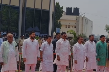 शहीद मोहम्मद इम्तियाज को अंतिम सलाम, पटना एयरपोर्ट पर उमड़ा जन सैलाब 3