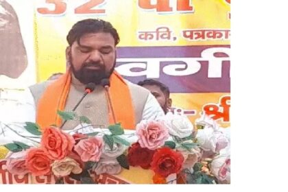 लालू यादव के परिवार में मुख्यमंत्री पद के 5 दावेदार : सम्राट चौधरी नीतीश कुमार के खिलाफ चुनावी मैदान में लगा हुआ है पूरा लालू परिवार 4