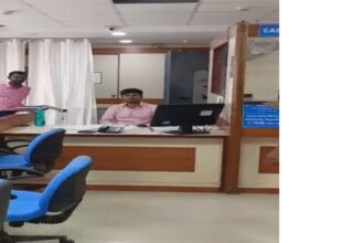 बैंक ऑफ महाराष्ट्र में 5 करोड़ की गोल्ड लूटगन पॉइंट पर बदमाशों ने खुलवाए लॉकर, 15 लाख कैश भी ले गए 32