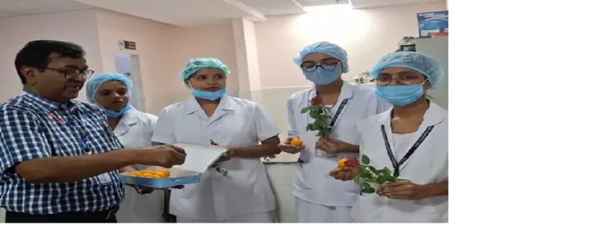 एक मां ने 15वें बच्चों को दिया जन्म,पहले 14 की मौत 15वें बच्चे को डॉक्टरों ने बचाया, जन्म के समय 500 ग्राम था वजन 1 एक मां ने 15वें बच्चों को दिया जन्म,पहले 14 की मौत 15वें बच्चे को डॉक्टरों ने बचाया, जन्म के समय 500 ग्राम था वजन 1