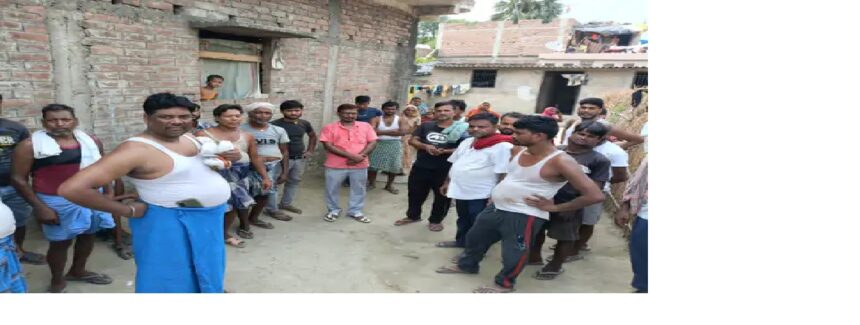 3 बच्चों की मां ने भतीजे से की शादी, 2 साल से चल रहा था प्रेम-प्रसंग देर रात आपत्तिजनक हालत में पकड़ा था गांववालों ने 1 3 बच्चों की मां ने भतीजे से की शादी, 2 साल से चल रहा था प्रेम-प्रसंग देर रात आपत्तिजनक हालत में पकड़ा था गांववालों ने 1