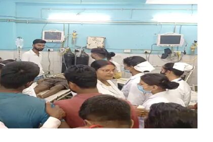 बालू लदे ट्रैक्टर ने दो भाइयों को कुचला, ग्रामीणों ने काटा बवाल 8