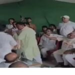 राजद कार्यालय में जमकर हुई मारपीट,विधायक मुकेश यादव भी थे मौजूद जिला अध्यक्ष चुनाव के दौरान दो गुटों में जमकर मारपीट 4