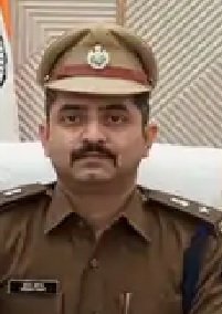 दो नाबालिग छात्राओं को लेकर शिक्षक फरार, पुलिस में शिकायत दर्जबात करने के लिए दोनों को दिया था फोन, पुलिस बोली - ट्यूशन पढ़ाने के दौरान आए करीब 1 दो नाबालिग छात्राओं को लेकर शिक्षक फरार, पुलिस में शिकायत दर्जबात करने के लिए दोनों को दिया था फोन, पुलिस बोली - ट्यूशन पढ़ाने के दौरान आए करीब 1