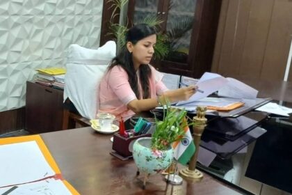 मुहर्रम मनाने के लिए होंगे सुरक्षा के पुख्ता इंतजाम शांति एवं सद्भाव के लिए डीएम ने की बैठक 21