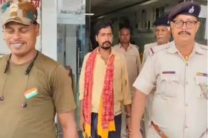 8 साल से फरार मारपीट-रंगदारी का आरोपी गिरफ्तार 14