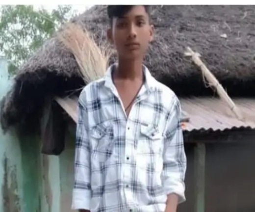 खेत में ईंट भट्ठा के पास मिला किशोर का शव 1 खेत में ईंट भट्ठा के पास मिला किशोर का शव 1