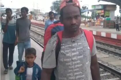 ट्रेन में सोया पति, पत्नी प्रेमी के साथ फरार 10