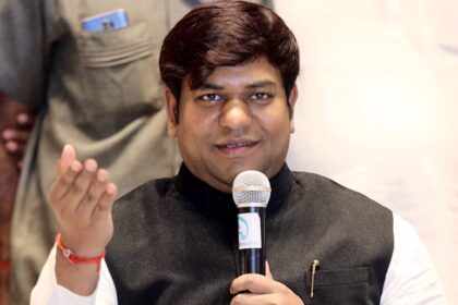 मछली के लिए जिस तरह पानी जरूरी, वैसे ही मुसलमानों के लिए वक्फ बोर्ड जरूरी है: मुकेश सहनी 2