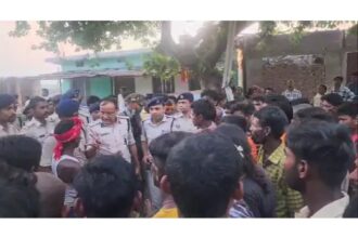 प्रेमी ने दोस्तों संग मिलकर की प्रेमिका के भाई की हत्याअफेयर का विरोध करने पर चाकू से गोदकर की हत्या, आरोपी प्रेमी ने कई बार दी थी धमकी 20