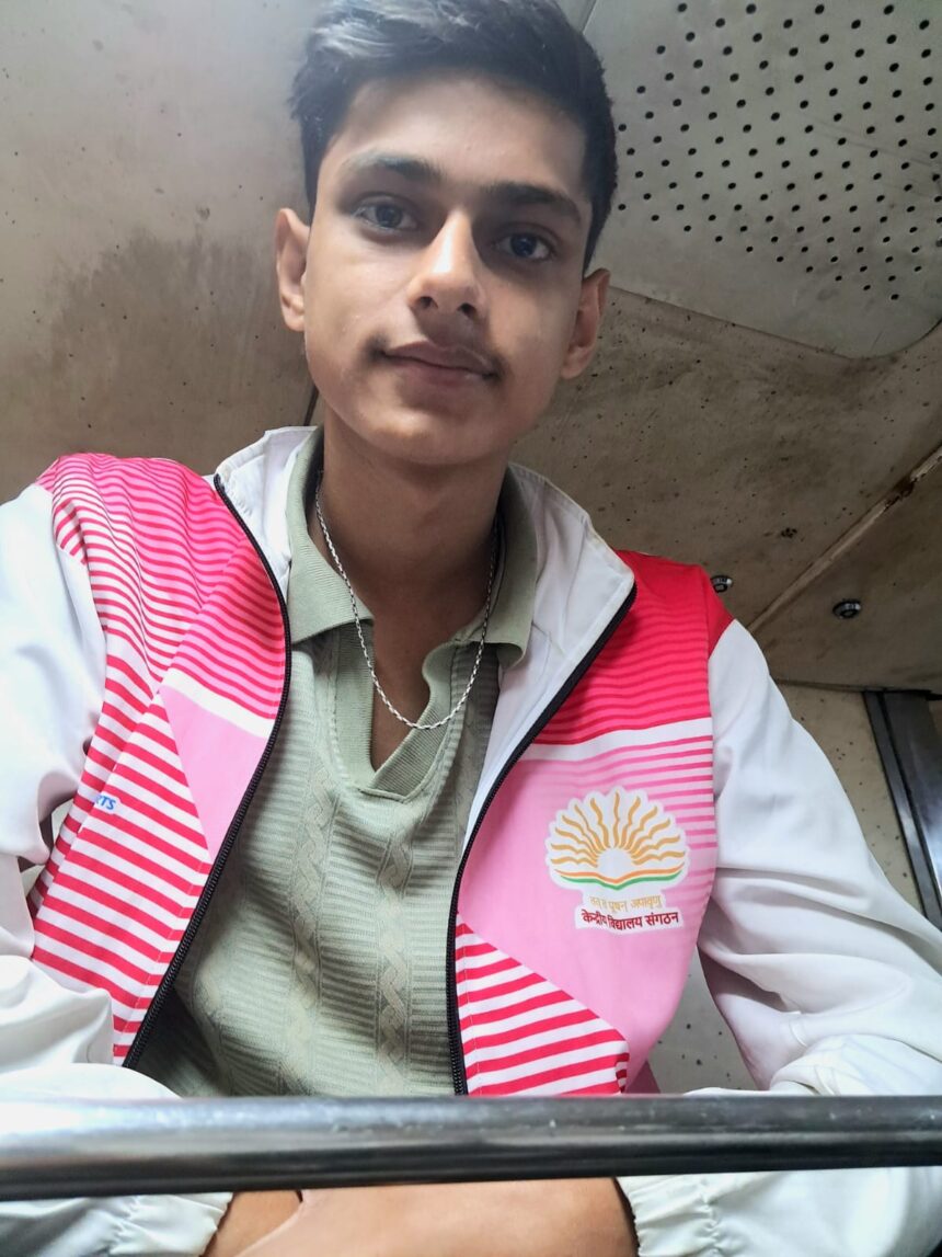 केंद्रीय विद्यालयों की तैराकी प्रतियोगिता में दानापुर का श्रेयांश तीसरे स्थान पर बंगलोर में प्रतियोगिता का आयोजन 1