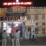 खुदीराम बोस की 117वीं शहादत दिवस पर जेल में कार्यक्रम तिरहुत रेंज के कमिश्नर, डीएम, एसएसपी समेत लोगों ने दी श्रद्धांजलि 3