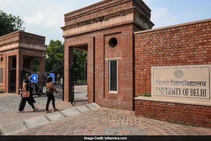 DU ने छात्रों को दिया स्पेशल चांस, अब पूरी कर सकेंगे अधूरी डिग्री 2