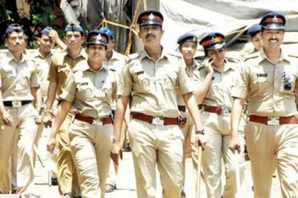 पुलिस में 15,000+ पदों पर बंपर भर्ती, जानिए विभिन्न पदों के बारे में.. 14