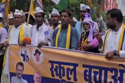 छपरा पहुंची आप की केजरीवाल जनसंपर्क यात्रा 8