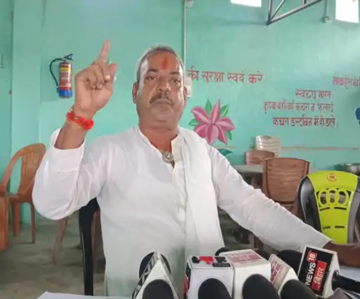 पैक्स अध्यक्ष पर चुनावी धोखाधड़ी का आरोप 1 पैक्स अध्यक्ष पर चुनावी धोखाधड़ी का आरोप 1