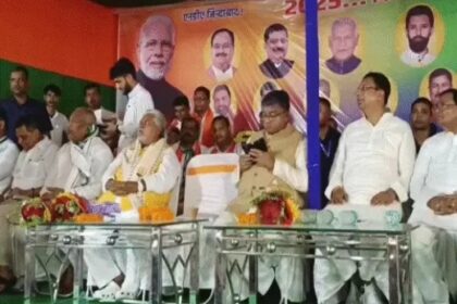 राहुल गांधी को माफी मांगनी चाहिए : रविशंकर प्रसाद 13