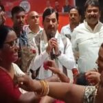 महिलाओं ने खेली होली, गुलाल लगाकर दी बधाई शाहनवाज हुसैन बोले- सीएम महिला रोजगार योजना लागू करने वाला बिहार बना पहला राज्य 3