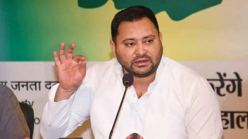 बिहार विधानसभा 2025: तेजस्वी यादव की अचानक बैठक ने महागठबंधन में मचाई हलचल 1