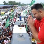 चुनावी रणभूमि में उतरे तेजस्वी: ‘बिहार अधिकार यात्रा’ से गरमाई सियासत। 9