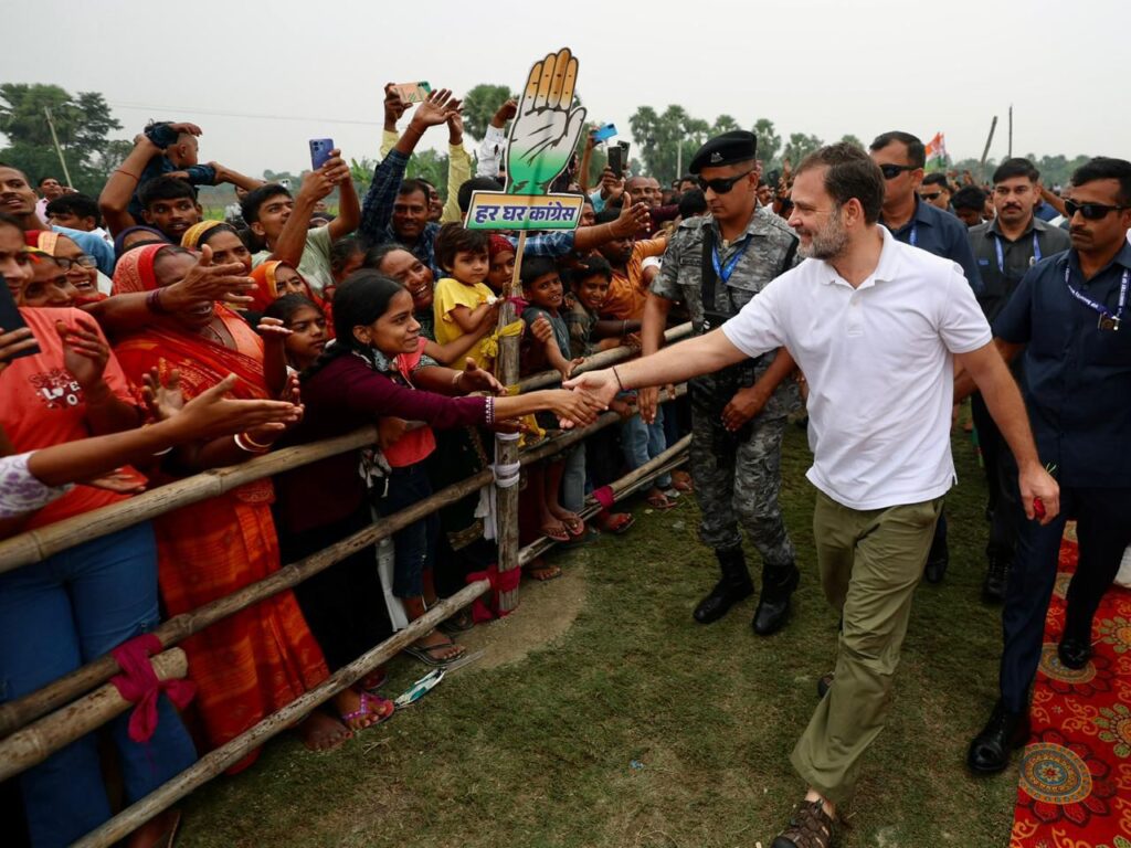 बिहार चुनाव 2025: 14 नवंबर को होगा ‘निर्णायक दिन’, नेताओं के वादों और जनता के मूड में दिखा जबरदस्त बदलाव 4 बिहार चुनाव 2025: 14 नवंबर को होगा ‘निर्णायक दिन’, नेताओं के वादों और जनता के मूड में दिखा जबरदस्त बदलाव 3