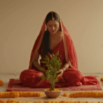 Tulsi Vivah 2025: 7 शुभ कारण और दिव्य विधि जिससे तुलसी विवाह बनता है सबसे पवित्र पर्व 4 Tulsi Vivah 2025 में तुलसी माता और भगवान विष्णु का दिव्य विवाह, सजाई गई तुलसी माता लाल चुनरी और फूलों से अलंकृत