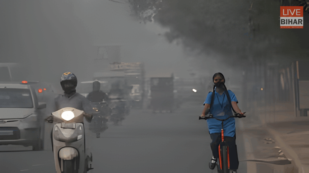 Bihar Ka Mausam: अगले 4 दिनों में लुढ़केगा पारा, मौसम विभाग का अलर्ट जारी — बिहार में बढ़ेगी सर्दी 2 Bihar Ka Mausam: अगले 4 दिनों में लुढ़केगा पारा, मौसम विभाग का अलर्ट जारी — बिहार में बढ़ेगी सर्दी 1