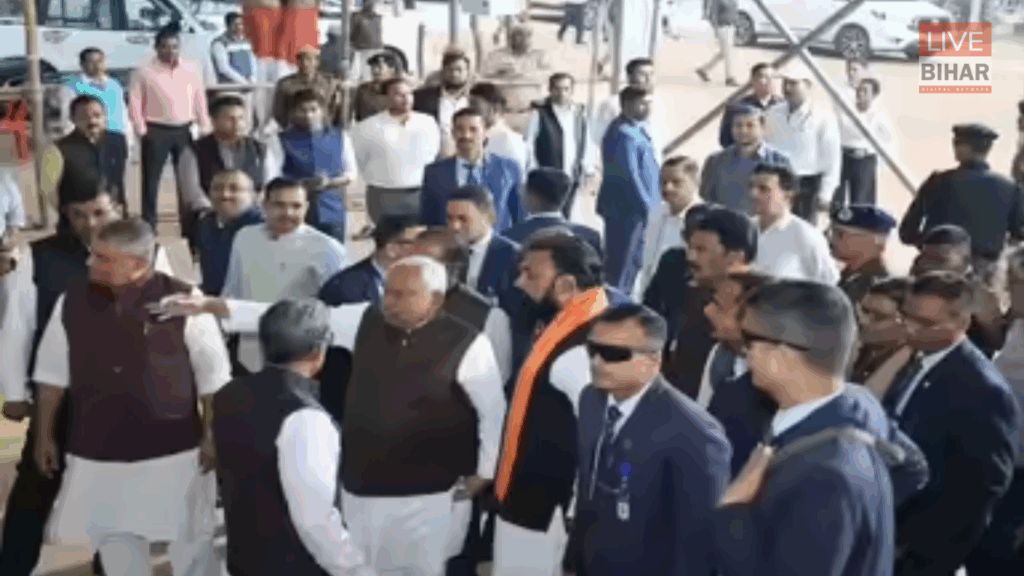 Gandhi Maidan Shapath 20 Nov: नीतीश कुमार ने खुद किया ग्राउंड इन्सपेक्शन, शपथ ग्रहण समारोह की तैयारियों में तेज़ी! 1