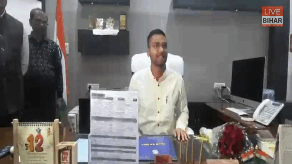 Bihar Cabinet: कम विधायक, लेकिन सबसे बड़ा विभाग! उपेंद्र कुशवाहा ने मारी बाजी— चिराग-मांझी दोनों को छोड़ा पीछे 1