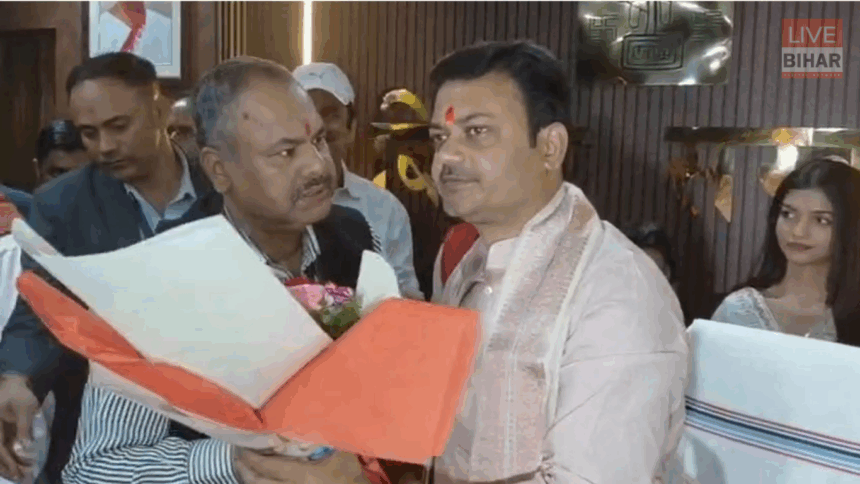 Bihar Politics: संजय सिंह ने PHED विभाग की कमान संभाली