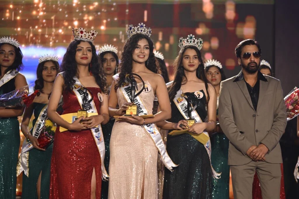 Miss Bihar 2025: श्रेया बनी मिस बिहार 2025- प्रतिभा, आत्मविश्वास और सामाजिक सोच ने दिलाया ताज  3