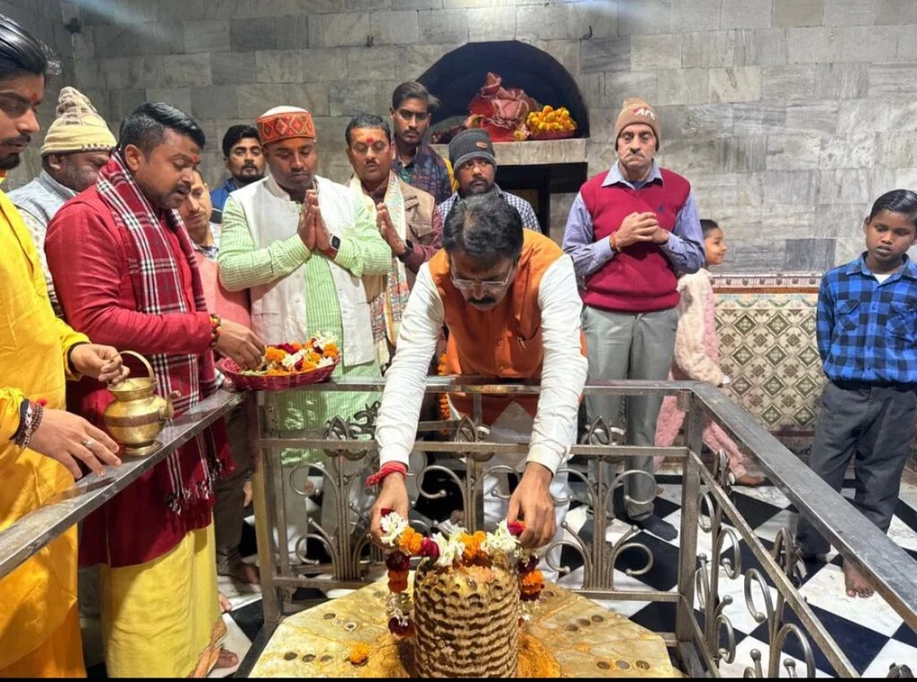 Bihar Bjp Sanjay Saraogi: भाजपा प्रदेश अध्यक्ष बनते ही संजय सरावगी ने किया, मिथिला के आराध्य देवों को नमन 3