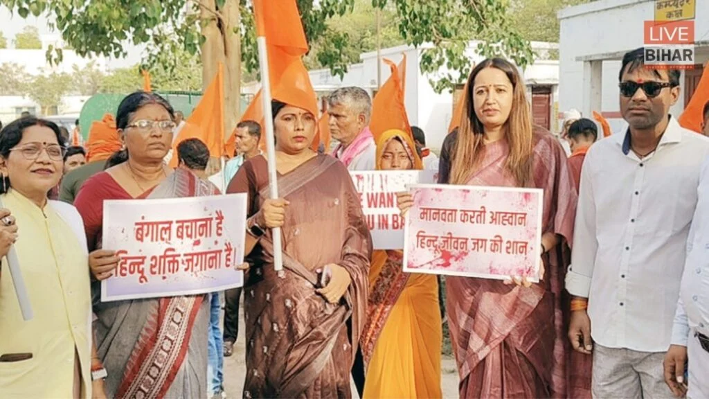 West Bengal Hindu Awakening: क्या बंगाल में हिंदू क्रांति का शंखनाद, या चुनावी राजनीति का नया अध्याय? 2 West Bengal Hindu Awakening: क्या बंगाल में हिंदू क्रांति का शंखनाद, या चुनावी राजनीति का नया अध्याय? 1