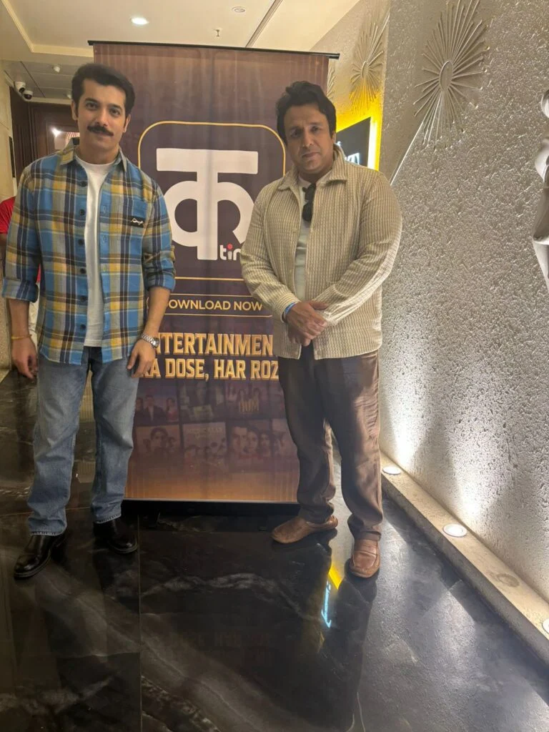 Vinay Anand Comeback News: एकता कपूर की थ्रिलर वेब सीरीज़ ‘ACP विक्रांत’ से हिंदी स्क्रीन पर धमाकेदार वापसी, निभाएंगे अब तक का सबसे खतरनाक रोल 2 Vinay Anand Comeback News: एकता कपूर की थ्रिलर वेब सीरीज़ ‘ACP विक्रांत’ से हिंदी स्क्रीन पर धमाकेदार वापसी, निभाएंगे अब तक का सबसे खतरनाक रोल 1