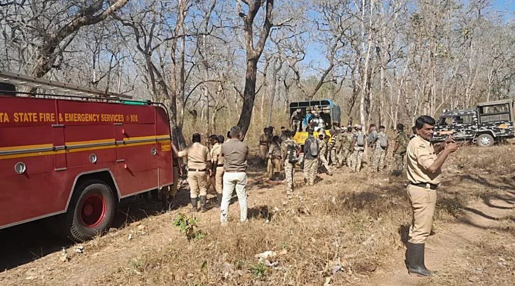 Karnataka Forest Fire: कर्नाटक के जंगलों में खतरे की घंटी, 1,800 से ज्यादा फायर अलर्ट ने बढ़ाई चिंता 2