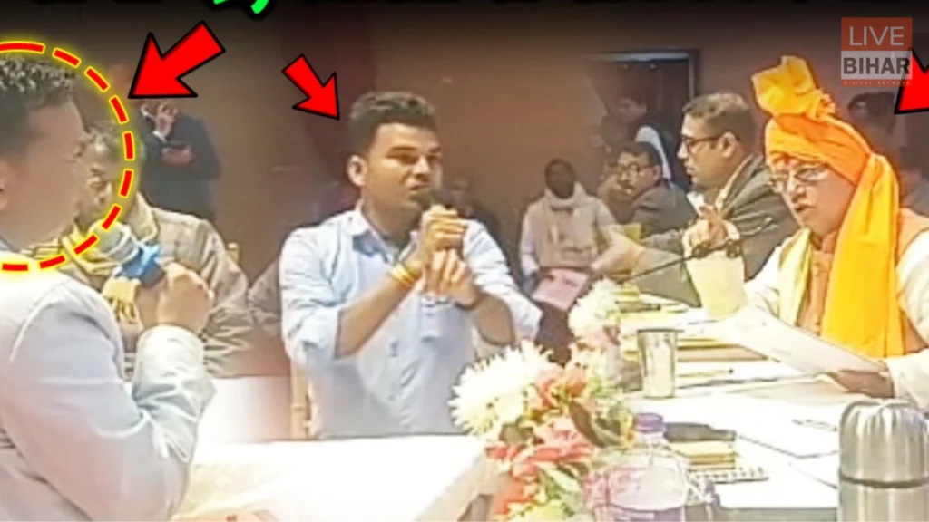 Bihar Land Scam Deputy CM Vijay Sinha Big Action: जमीन विवाद में SC/ST एक्ट के दुरुपयोग पर भड़के मंत्री, DM-SP को आदेश, CO होंगे बर्खास्त 2 Bihar Land Scam Deputy CM Vijay Sinha Big Action: जमीन विवाद में SC/ST एक्ट के दुरुपयोग पर भड़के मंत्री, DM-SP को आदेश, CO होंगे बर्खास्त 1