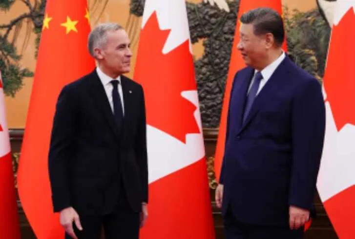 Dollar vs Yuan Global Currency: क्या चीन डॉलर को चुनौती देकर वैश्विक वित्त की दिशा बदल सकता है? 3 Dollar vs Yuan Global Currency: क्या चीन डॉलर को चुनौती देकर वैश्विक वित्त की दिशा बदल सकता है? 2