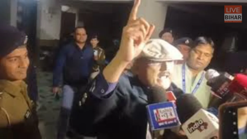 पूर्व IPS Amitabh Das Custody Case: NEET छात्रा मौत मामले में पटना पुलिस की बड़ी कार्रवाई, सोशल मीडिया पोस्ट बनी गिरफ्तारी की वजह 1