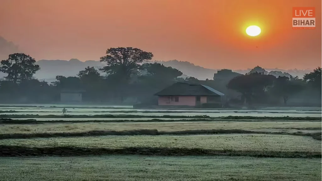 Bihar Weather: फरवरी में ही चढ़ा गर्मी का पारा, बारिश के आसार नदारद 2 Bihar Weather: फरवरी में ही चढ़ा गर्मी का पारा, बारिश के आसार नदारद 1