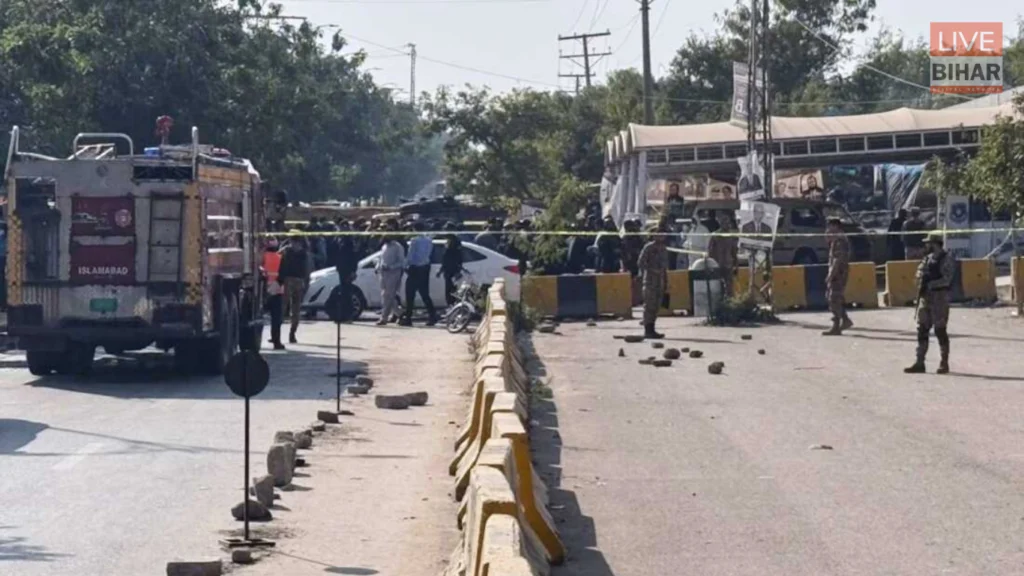 Islamabad Suicide Attack Pakistan – 31 मौत, 170 घायल | शहबाज़ सरकार और पाक फ़ौज पर उठे बड़े सवाल 1